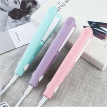 Load image into Gallery viewer, Mini Root Rebel hair crimper
