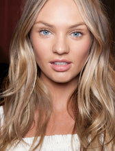 Load image into Gallery viewer, I. Glam Blonde #18/60 - Glam Time Style
