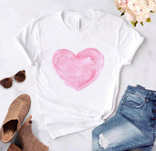 Load image into Gallery viewer, Heart print T-shirt - Glam Time Style
