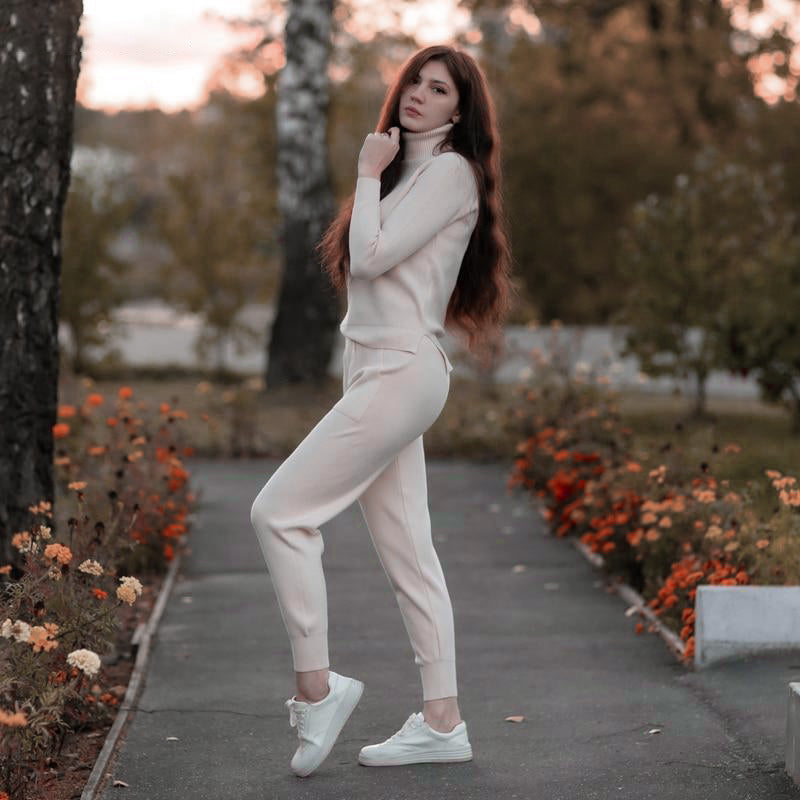 Tracksuit: Knitted 2 Pieces Set - Turtleneck Pullover Sweater, Jogging Pants - Glam Time Style